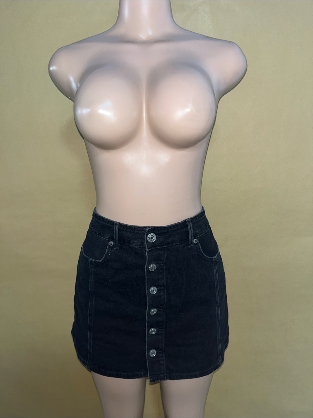 American Eagle Outfitters Black Button-Front Denim Mini Skirt